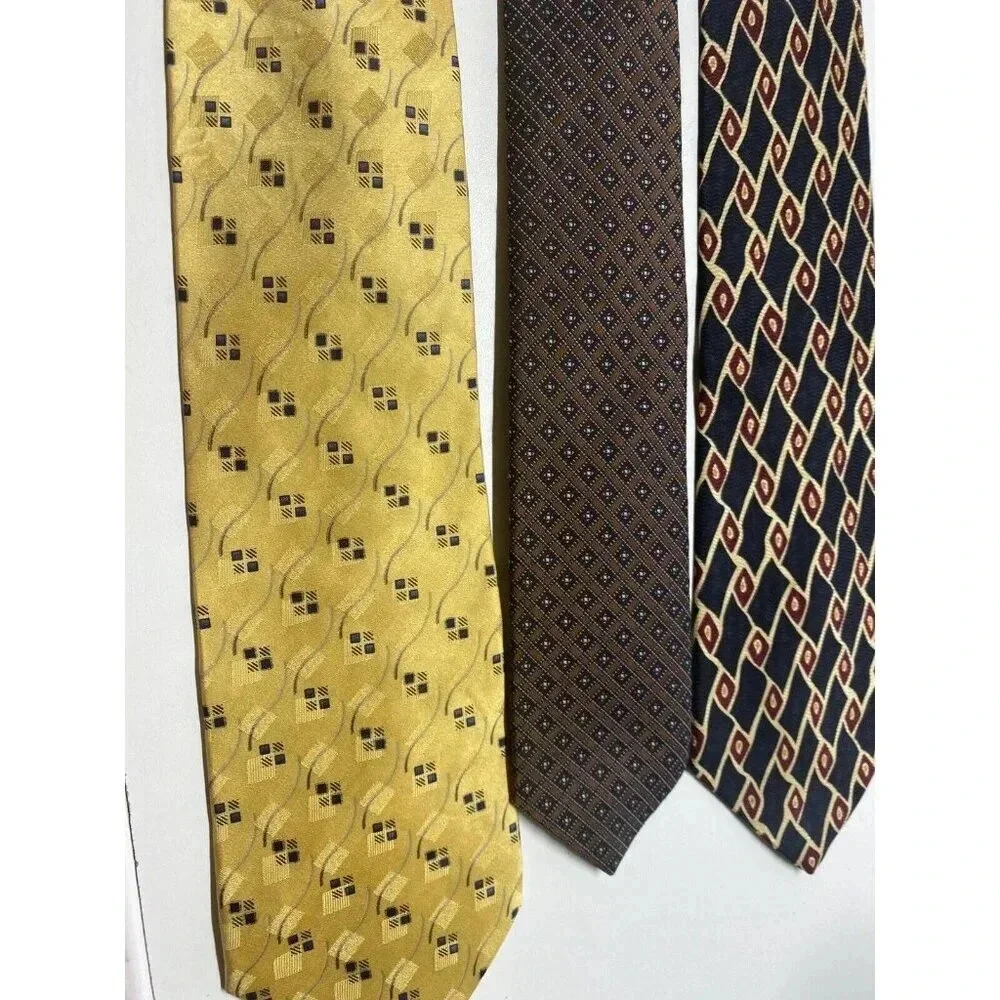 Lot of 5 Men's Neck Ties - Picture 3 of 8